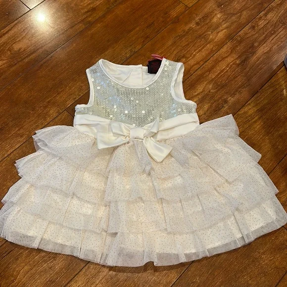 white christmas dresses Hooded Towel main image 0